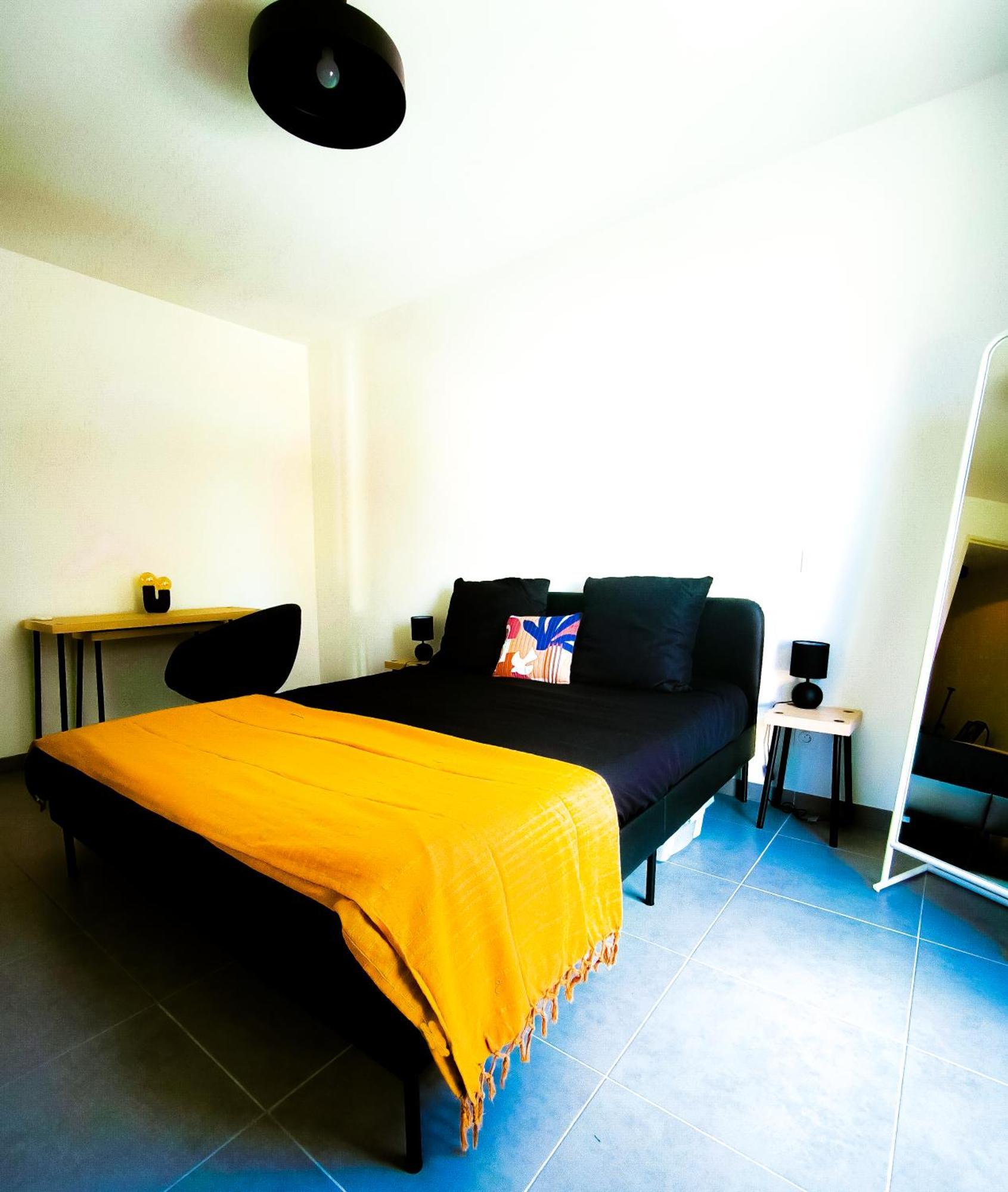 L'Instant Aixois T3 Situe A Aix La Duranne Apartment Aix-en-Provence Luaran gambar